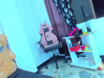 Katlucy69 Chaturbate stream image from January 14, 2025