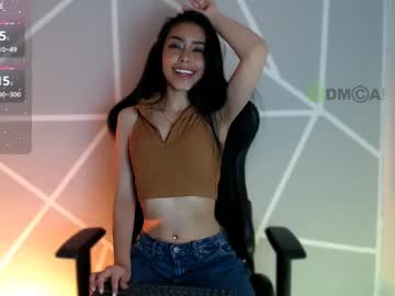 Lilylouisee_ Chaturbate stream image from January 14, 2025