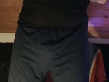 Chris42089 Chaturbate stream image from January 14, 2025