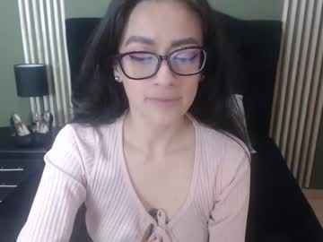Desiring__Angel Chaturbate stream image from January 14, 2025