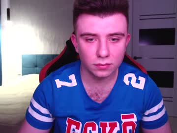 Honey_Furry Chaturbate stream image from January 14, 2025