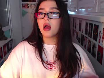 Latina_Mia Chaturbate stream image from January 14, 2025