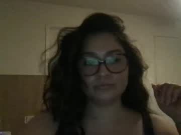 Monicamami Chaturbate stream image from January 14, 2025