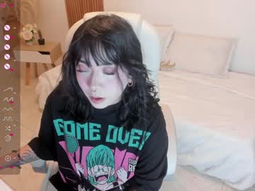 Noahdarkdoll Chaturbate stream image from January 14, 2025