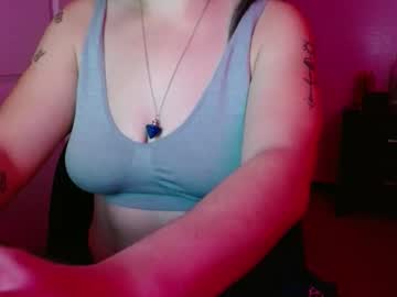 Pleasuregemini000 Chaturbate stream image from January 14, 2025