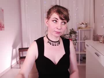 Gracelure Chaturbate stream image from January 14, 2025