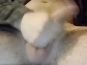 7axk Chaturbate stream image from January 14, 2025