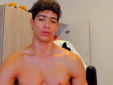 Tyler_Lautners Chaturbate stream image from January 14, 2025