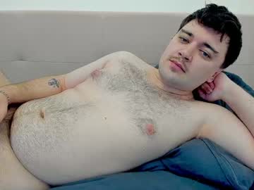 Yourtotoro Chaturbate stream image from January 14, 2025