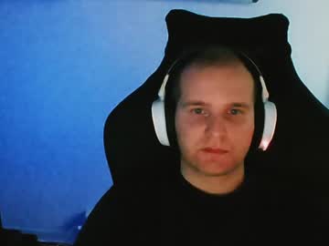 Croissant911 Chaturbate stream image from January 14, 2025