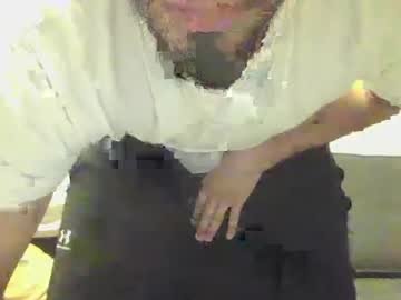 Jon050 Chaturbate stream image from January 14, 2025