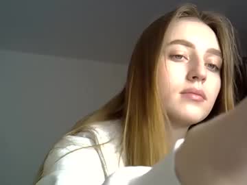 _Alo Chaturbate stream image from January 14, 2025