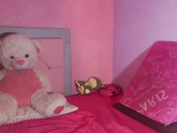 Beautyqueen__ Chaturbate stream image from January 14, 2025