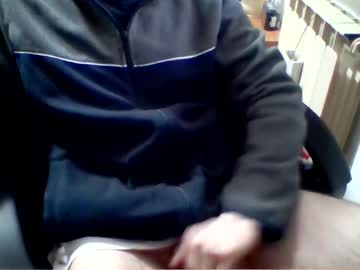 Darkv88 Chaturbate stream image from January 14, 2025
