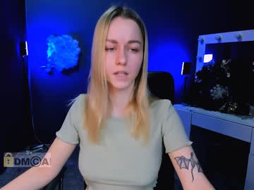 Mary_Mooore Chaturbate stream image from January 14, 2025