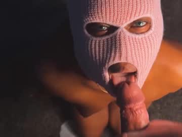 Solnyxx Chaturbate stream image from January 14, 2025