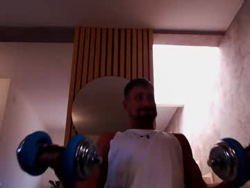 Tinoclandestino Chaturbate stream image from January 14, 2025