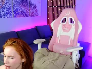 Mira_Glace Chaturbate stream image from January 14, 2025