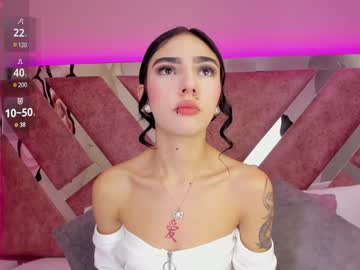 Emiliaponce Chaturbate stream image from January 14, 2025