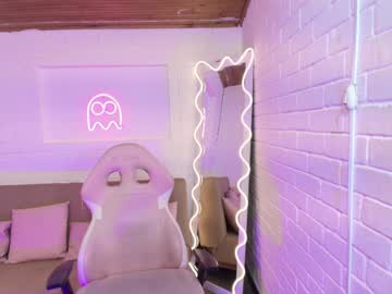 Heylem_Tay Chaturbate stream image from January 14, 2025