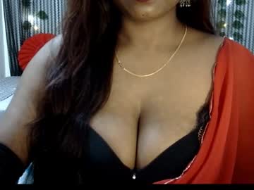 Jennysinghaniya Chaturbate stream image from January 14, 2025