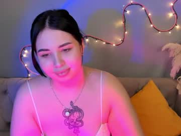 Lili_Woods Chaturbate stream image from January 14, 2025