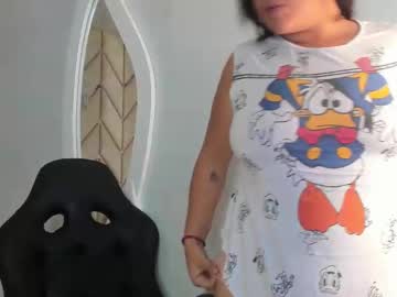 Luceritoblaze Chaturbate stream image from January 14, 2025