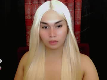 Cloudia_Babe Chaturbate stream image from January 14, 2025