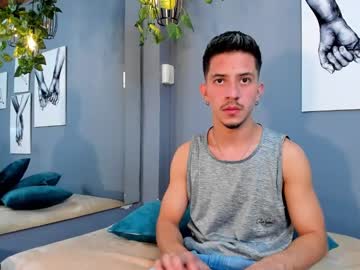 Leo_Joneess Chaturbate stream image from January 14, 2025