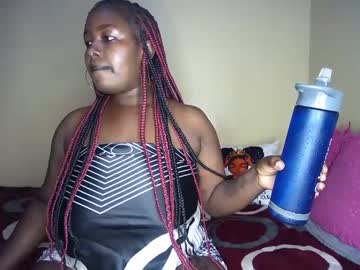 Smartie_W Chaturbate stream image from January 14, 2025