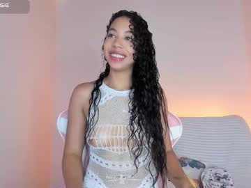 Sweet_Carine Chaturbate stream image from January 14, 2025