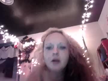 Trinitysbangin Chaturbate stream image from January 14, 2025
