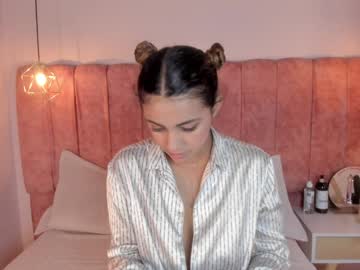 Ameliaevans1 Chaturbate stream image from January 14, 2025