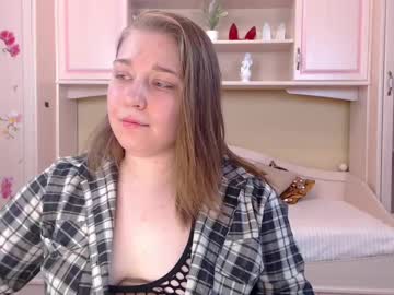 Debramust Chaturbate stream image from January 14, 2025