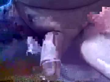 Girafsnoop Chaturbate stream image from January 14, 2025