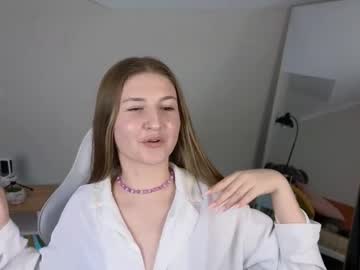 Katty_Bacchus Chaturbate stream image from January 14, 2025