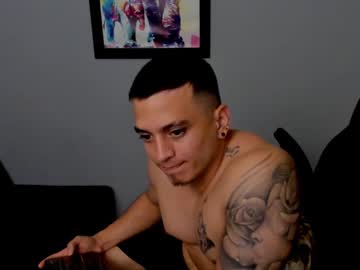 Mikke_Love Chaturbate stream image from January 14, 2025