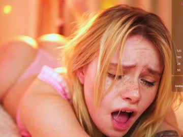 Howimeturmum Chaturbate stream image from January 14, 2025