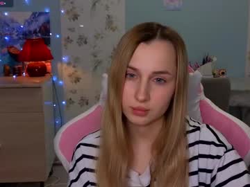 Kiranyan Chaturbate stream image from January 14, 2025