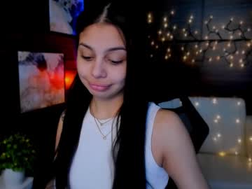 Flora_Ri Chaturbate stream image from January 14, 2025
