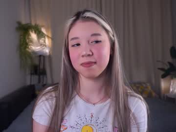Monagail Chaturbate stream image from January 14, 2025