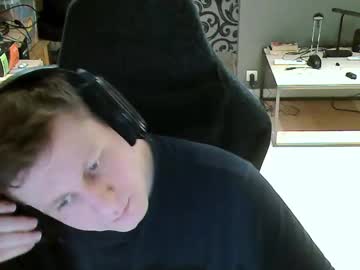 Frenchfrieswithmayo Chaturbate stream image from January 14, 2025