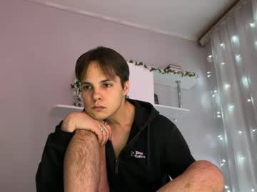Mimimo755511 Chaturbate stream image from January 14, 2025