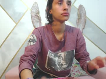 Roxana_Cyrano Chaturbate stream image from January 14, 2025