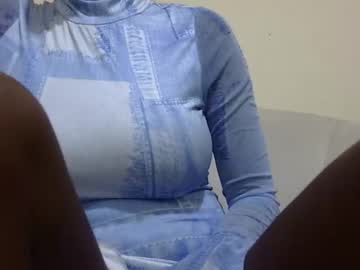 Sexyayira Chaturbate stream image from January 14, 2025
