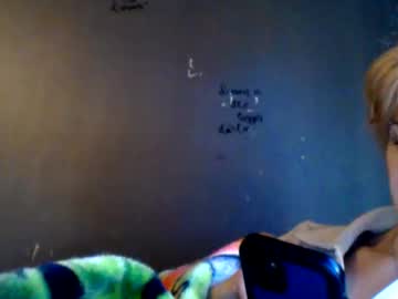 Lexxx83 Chaturbate stream image from January 14, 2025