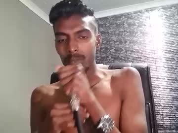 Nickyle63 Chaturbate stream image from January 14, 2025
