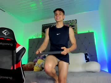 Thomklein Chaturbate stream image from January 14, 2025