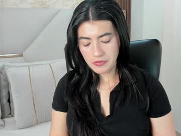 1m_Emily Chaturbate stream image from January 14, 2025