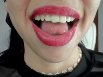 Katty_Mouth Chaturbate stream image from January 14, 2025
